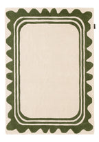 White cedar – Wavy wool rug – green White cedar