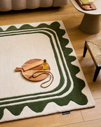 White cedar – Wavy wool rug – green White cedar