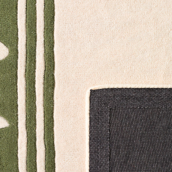 White cedar – Wavy wool rug – green White cedar