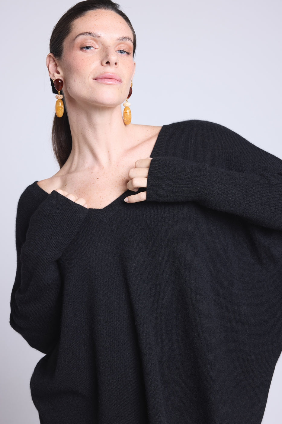 Jersey Cuello V Poncho Celeste - Negro - Mujer