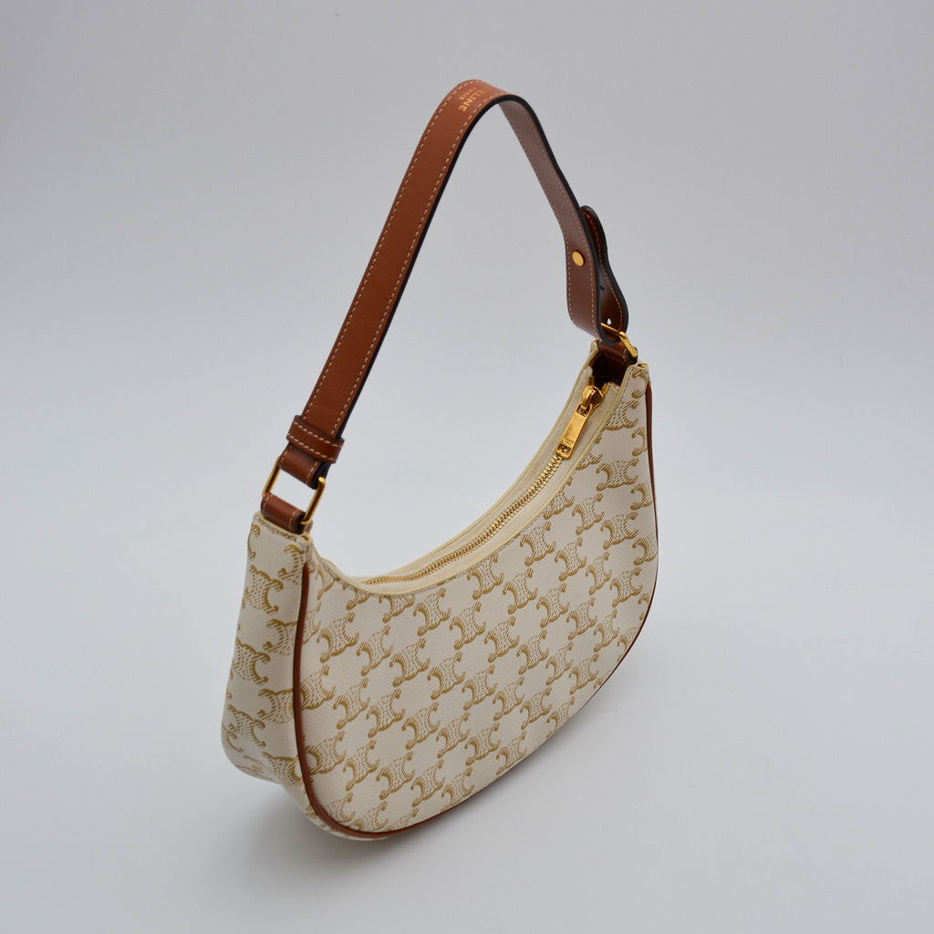 Céline Ava Toile Triomphe