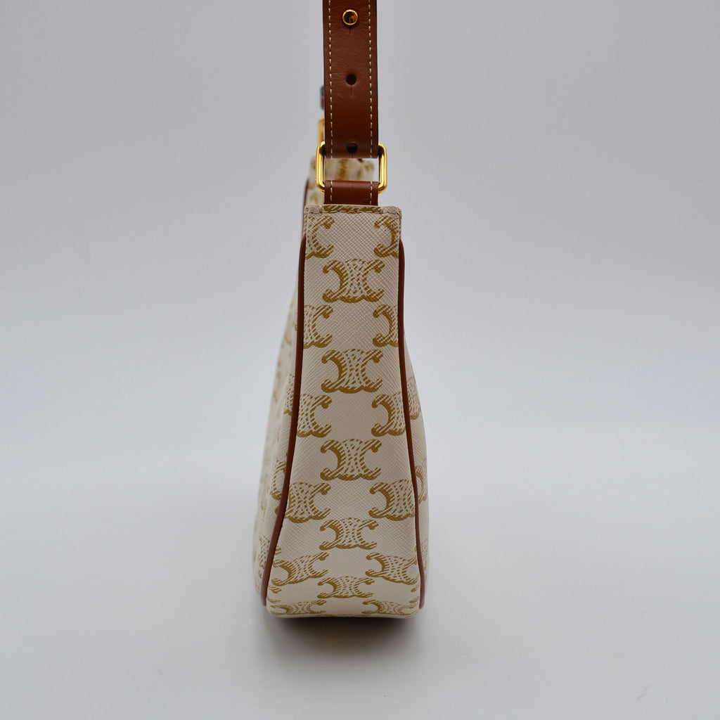 Céline Ava Toile Triomphe