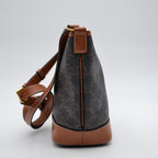 Céline Bucket Triomphe