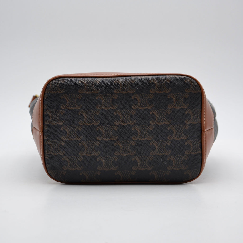 Céline Bucket Triomphe