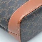 Céline Bucket Triomphe