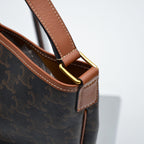 Céline Bucket Triomphe