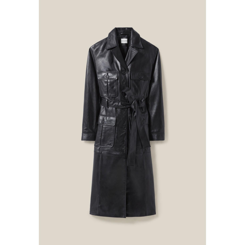Gabardina de cuero con cuello sastre