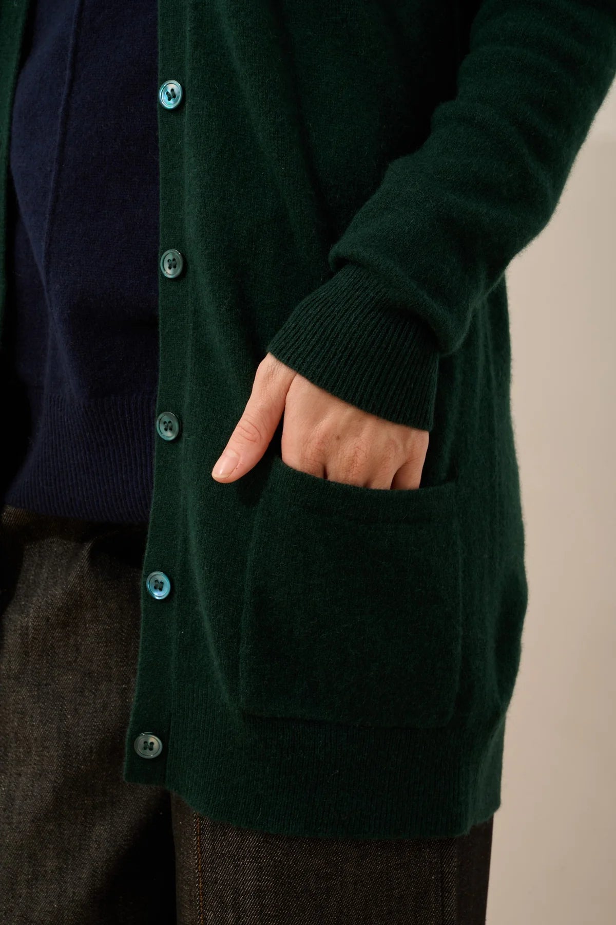 V-Neck Cardigan - Chelsea - Cypress
