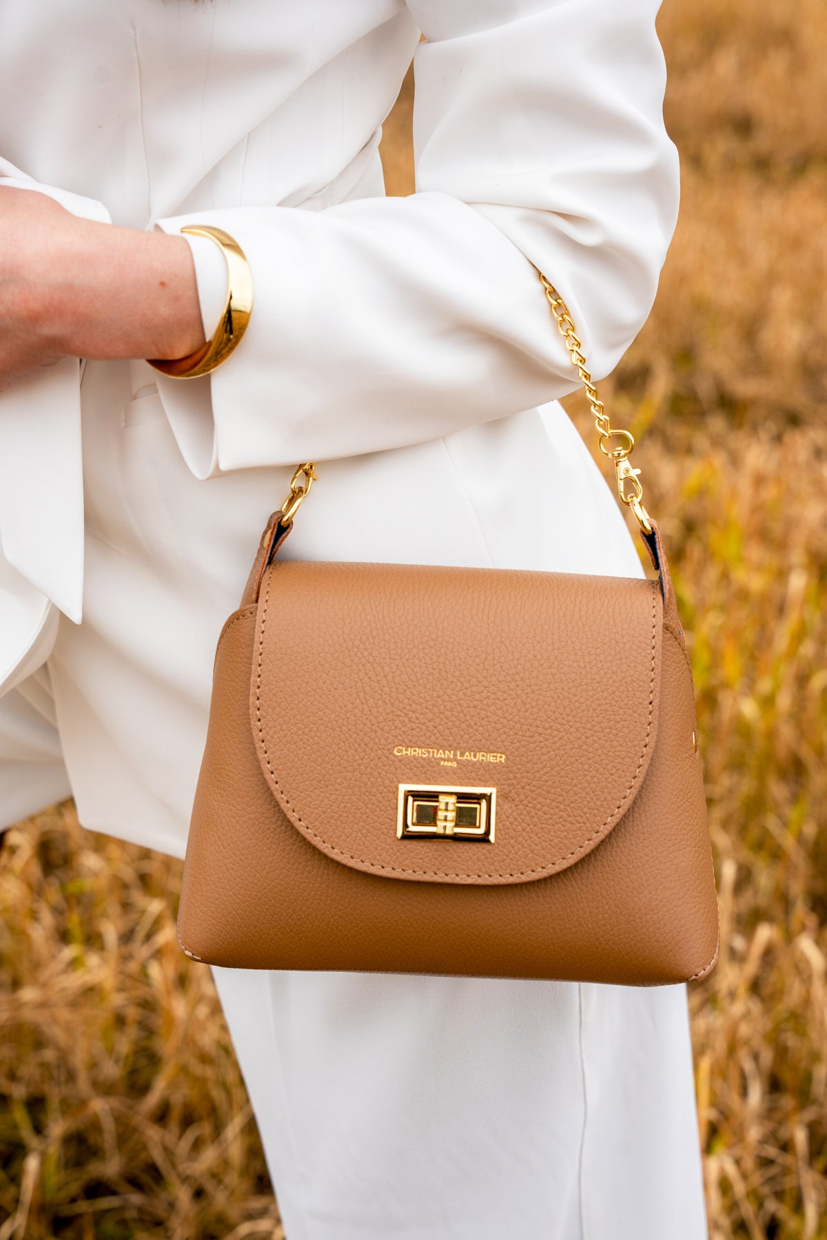 Zia Shoulder Bag - Beige