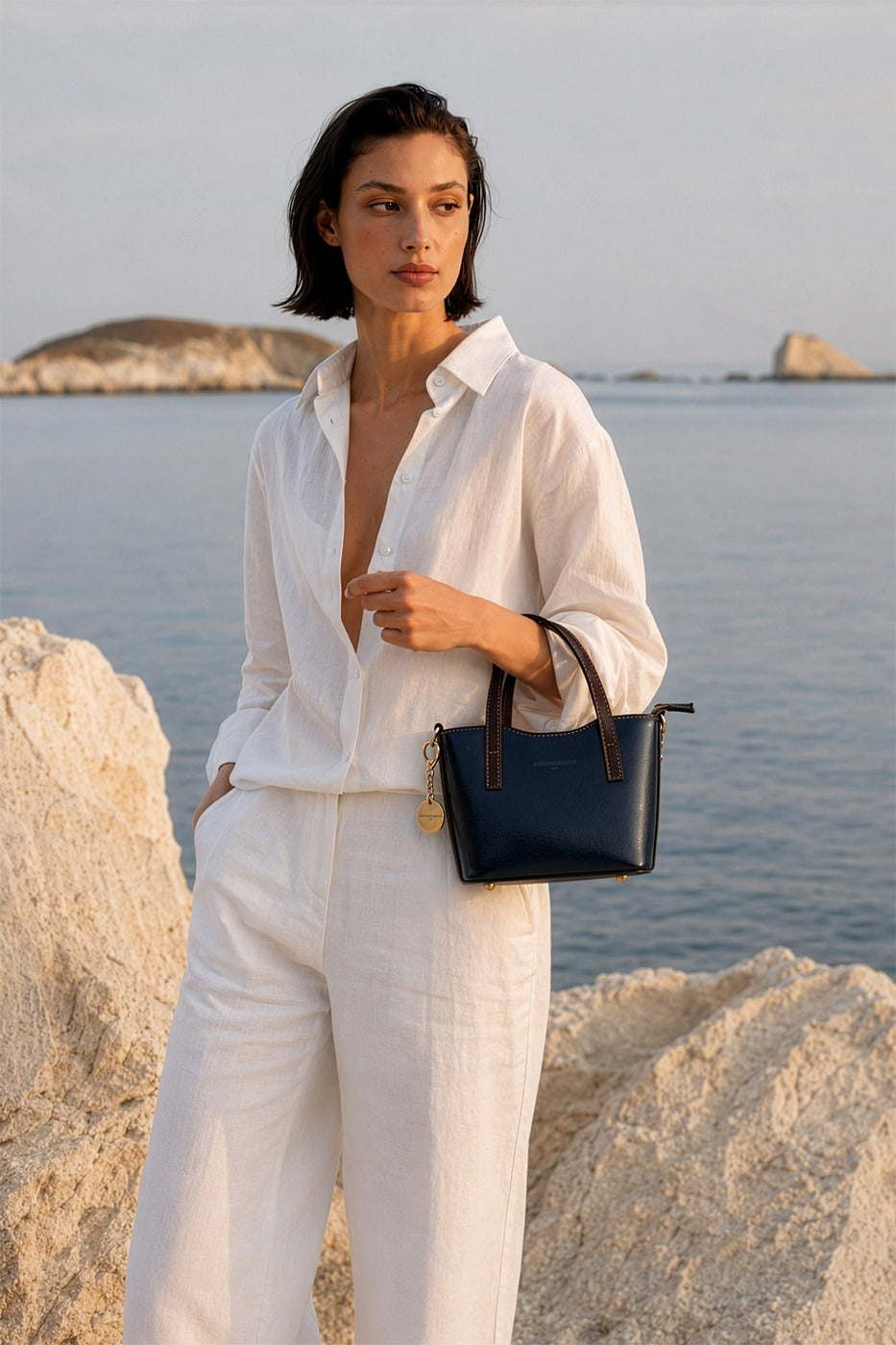 Bailey Handbag - Blue/Mocha