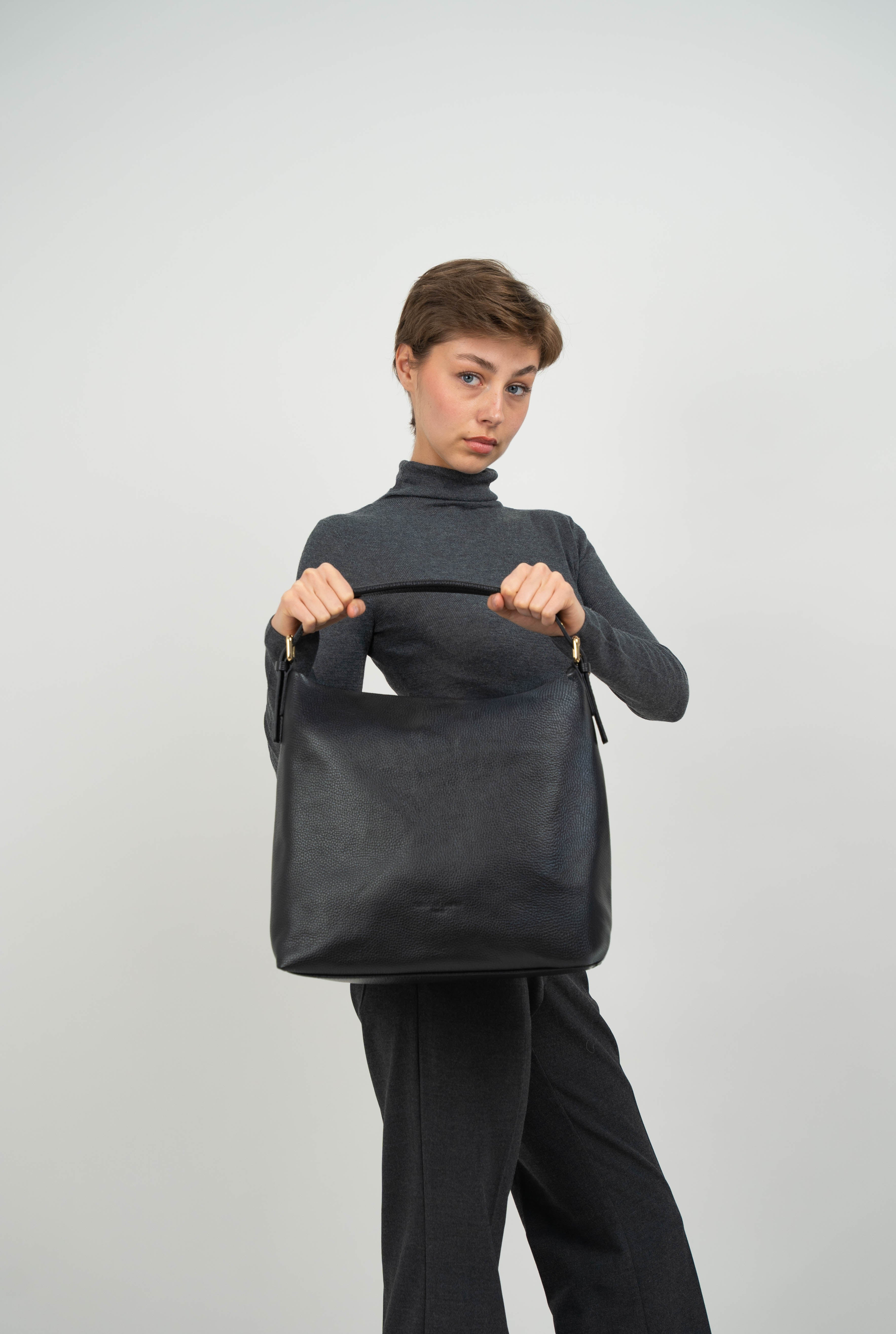 Bolso de Hombro Orient - Negro
