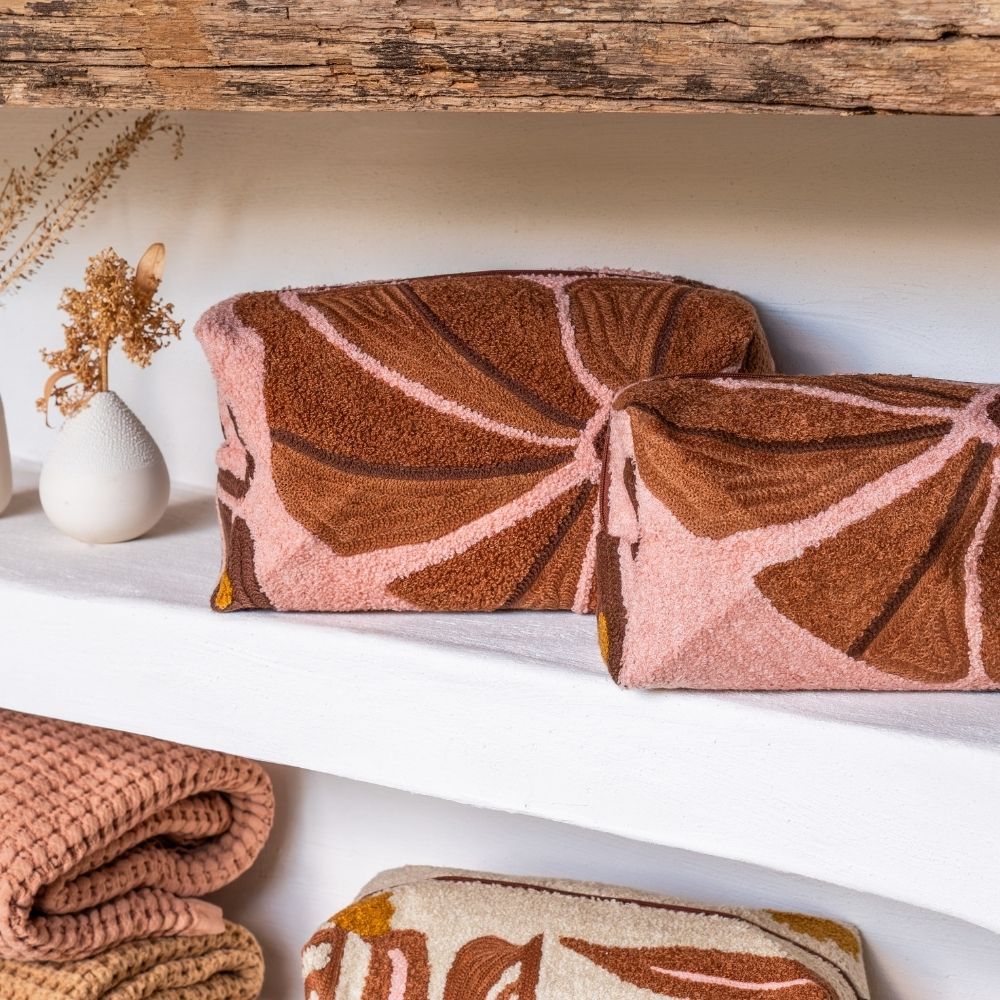 Trousse De Toilette À Motifs Brodés - Rose