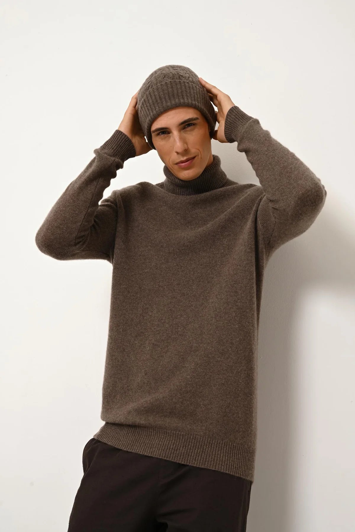 4-Ply Beanie - Cleo - Heathered Taupe