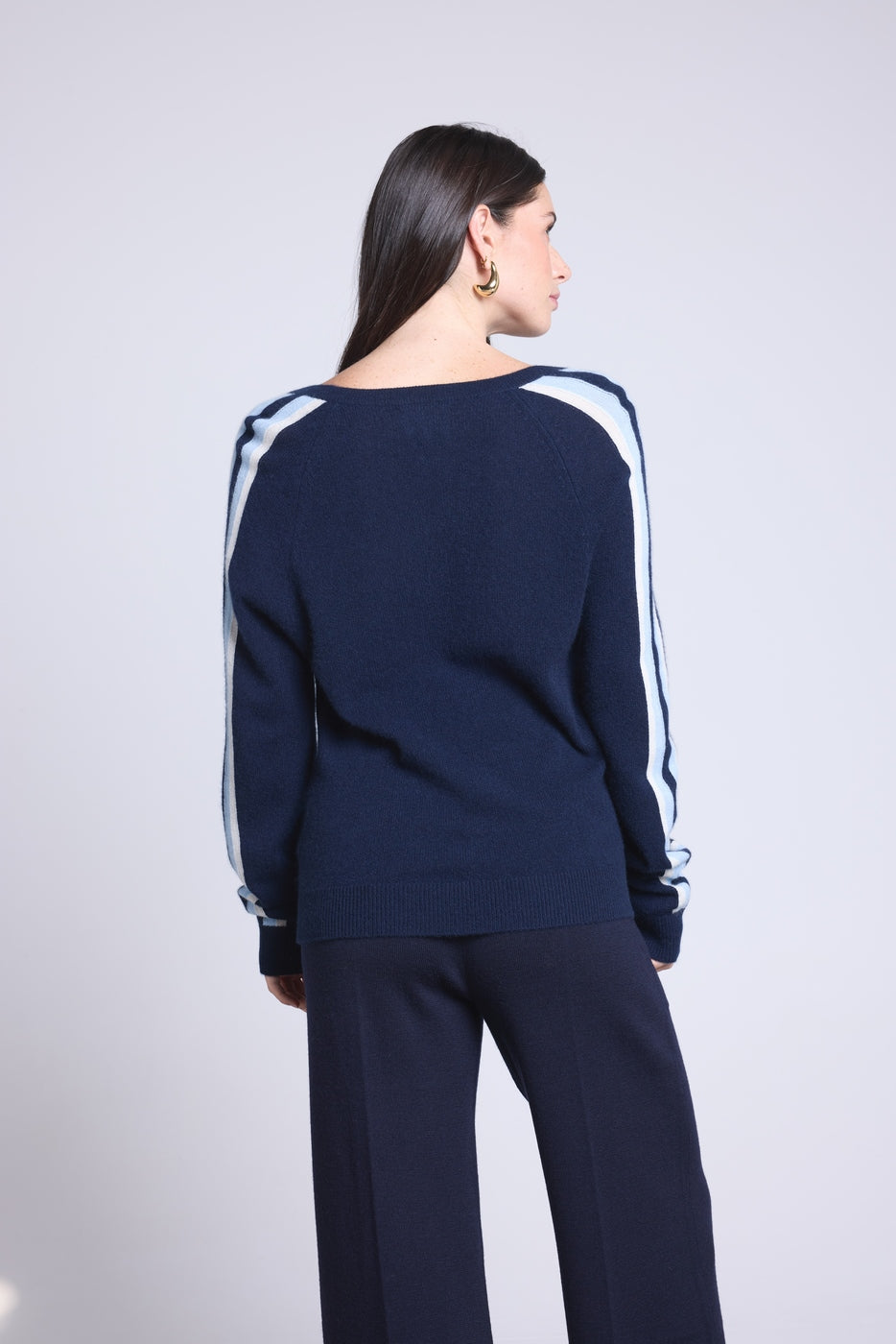 Jersey de cuello en V con bandas azules Coline - Azul marino y azul y blanco - Mujer