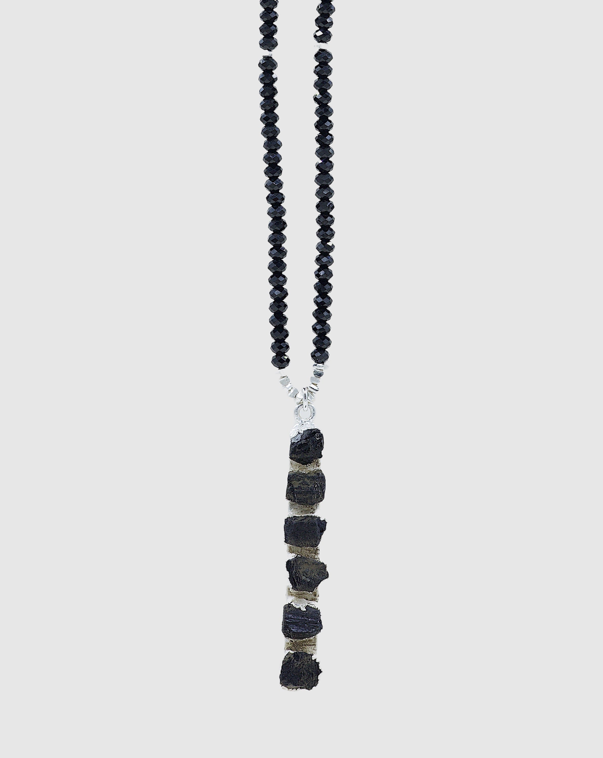 Collier Caire Spinelles
