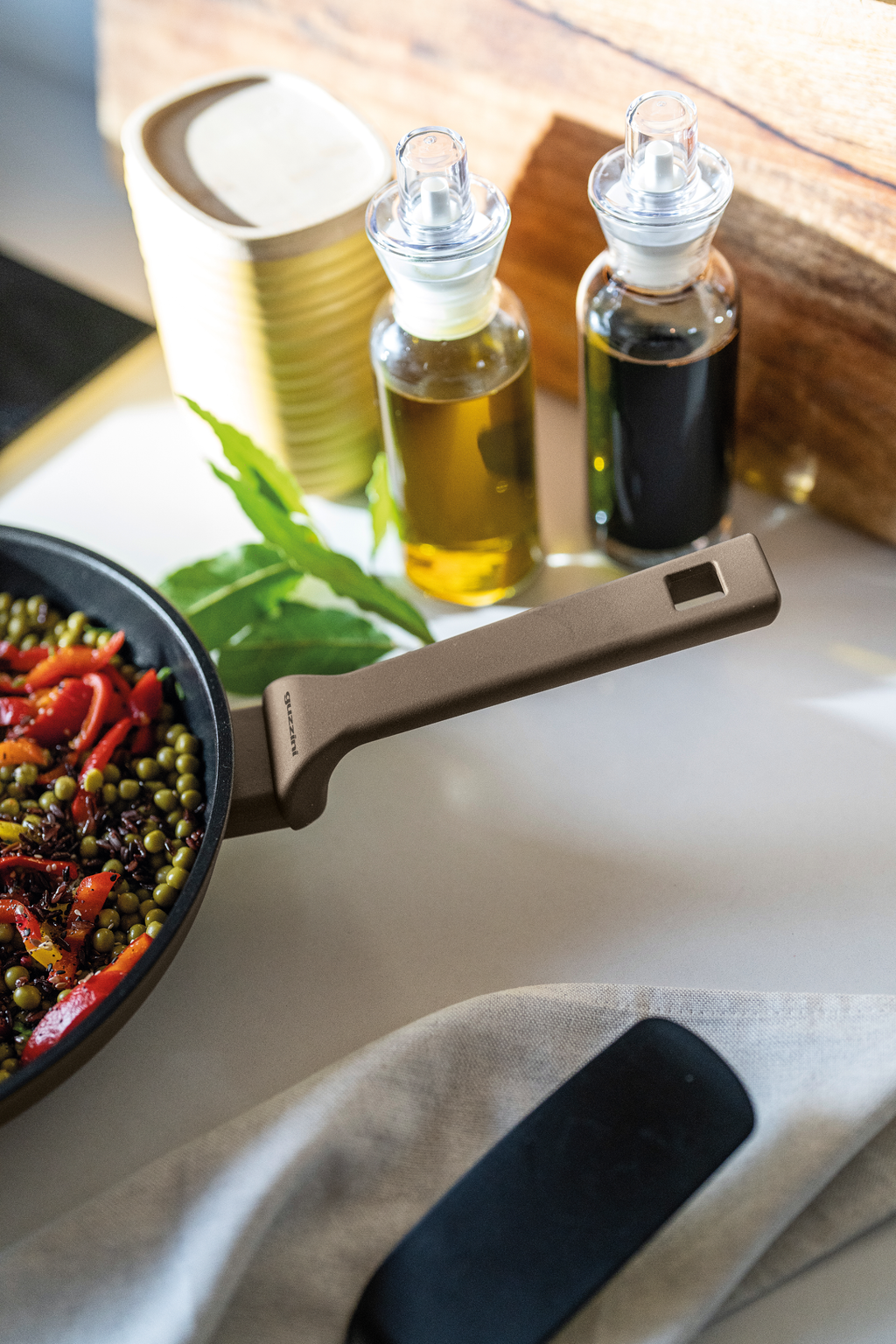 “Cook&Strong” frying pan