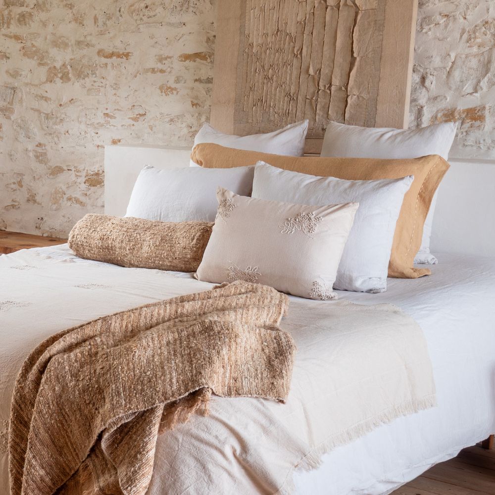 Housse De Coussin Brodée En Coton Flammé - Ecru
