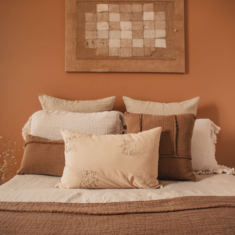 Embroidered Slub Cotton Cushion Cover - Pink
