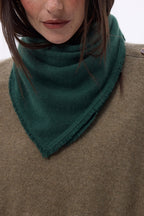 Bufanda bandana triangular lisa Cozy - Verde botella - Mujer