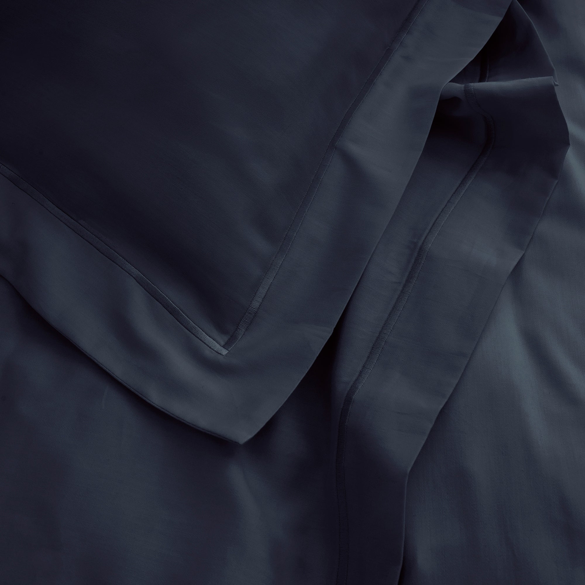 “Prestige” Flat Sheet - Cotton Satin - Velvet Blue