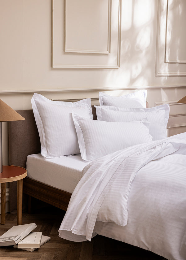 Housse De Couette "Prestige" - 100% Satin De Coton Peigné Avec Fines Rayures - Blanc