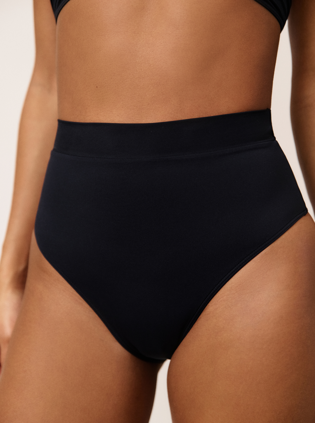 Culotte Échancrée Super High Night Skin