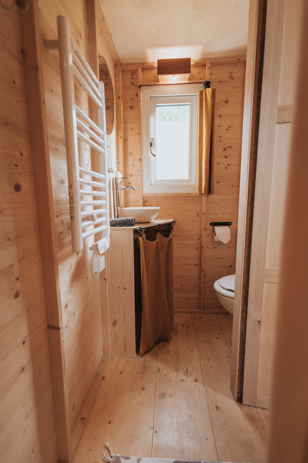 Une Nuit Dans Une Tiny House Avec Rooftop Et Spa Nordique Privatif