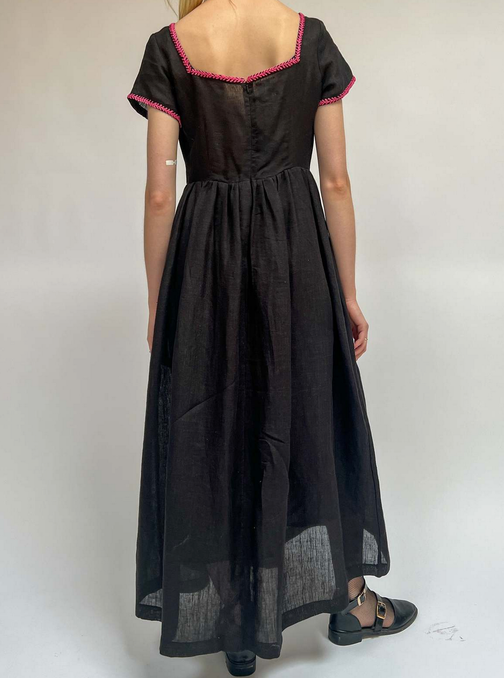 Robe Rafaella - Black