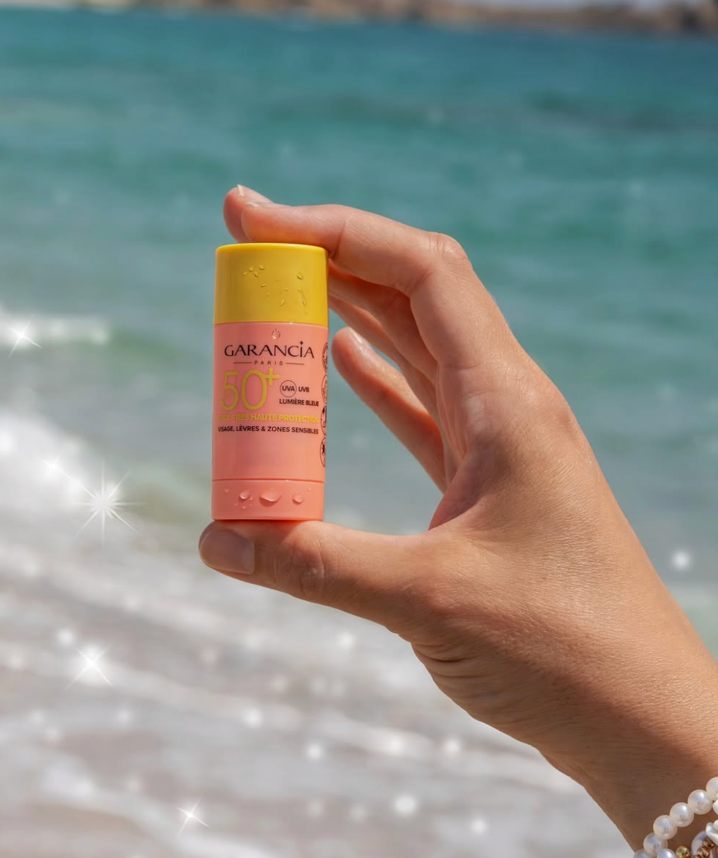 Stick Solaire Invisible Spf50+ - Anti-Âge & Anti-Taches