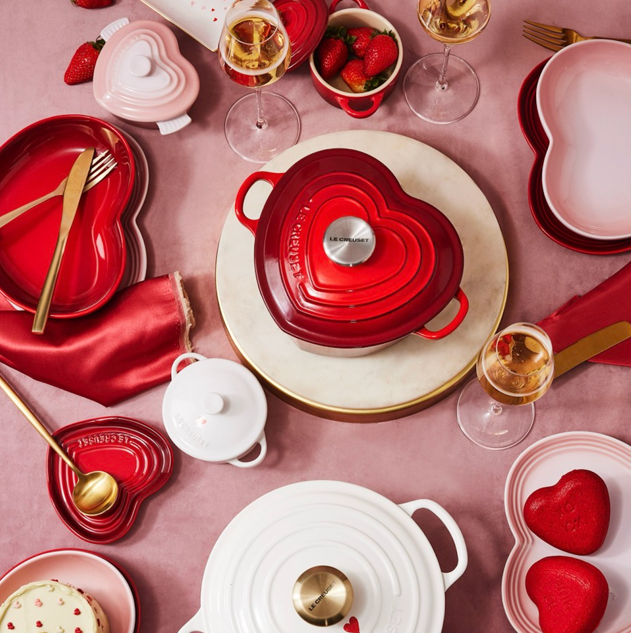 Cocotte Cœur Tradition - 20Cm - Cerise - Bouton Inox