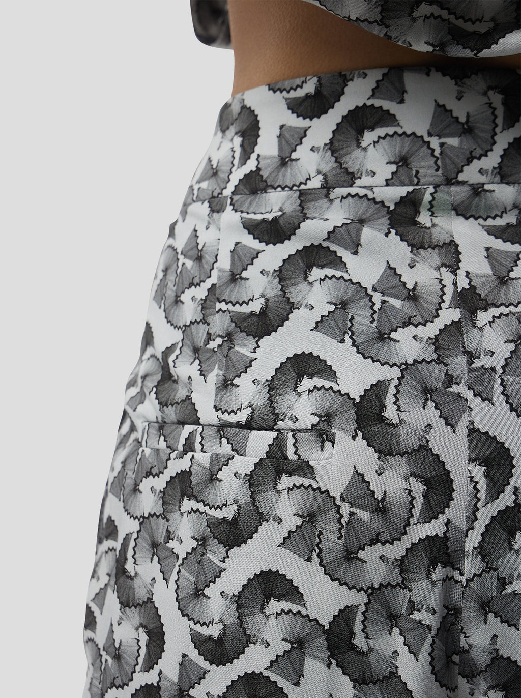 Pantalon Sakis In Lead Shavings Print