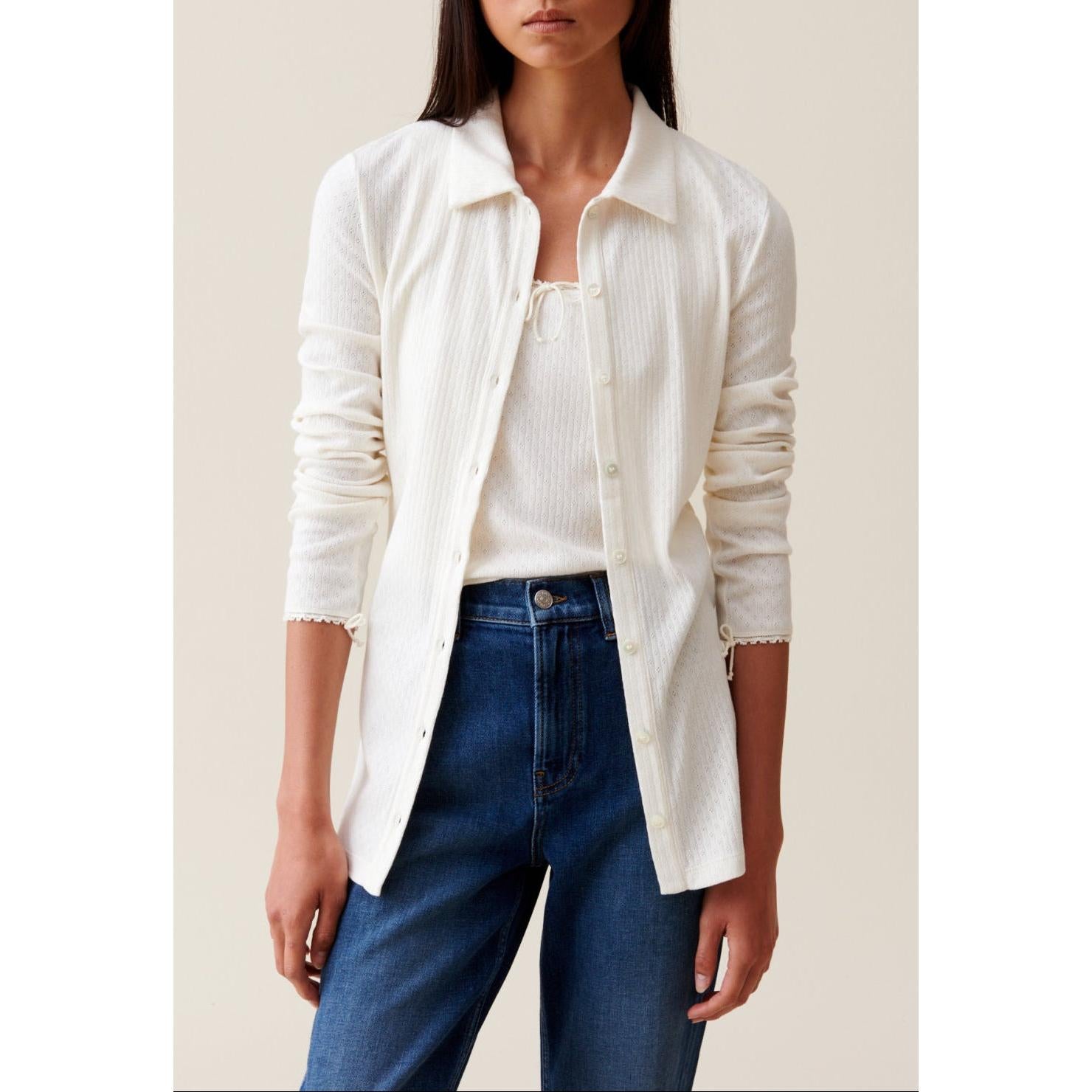 Top cuello camisero