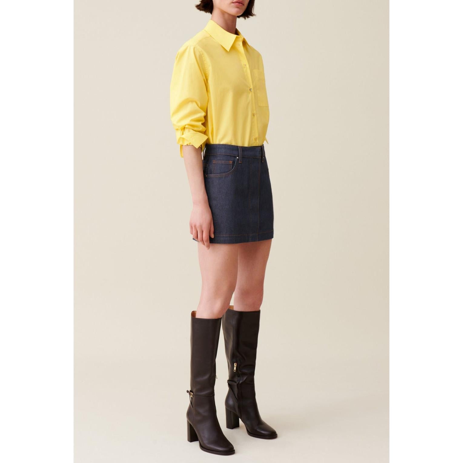 Camisa abotonada