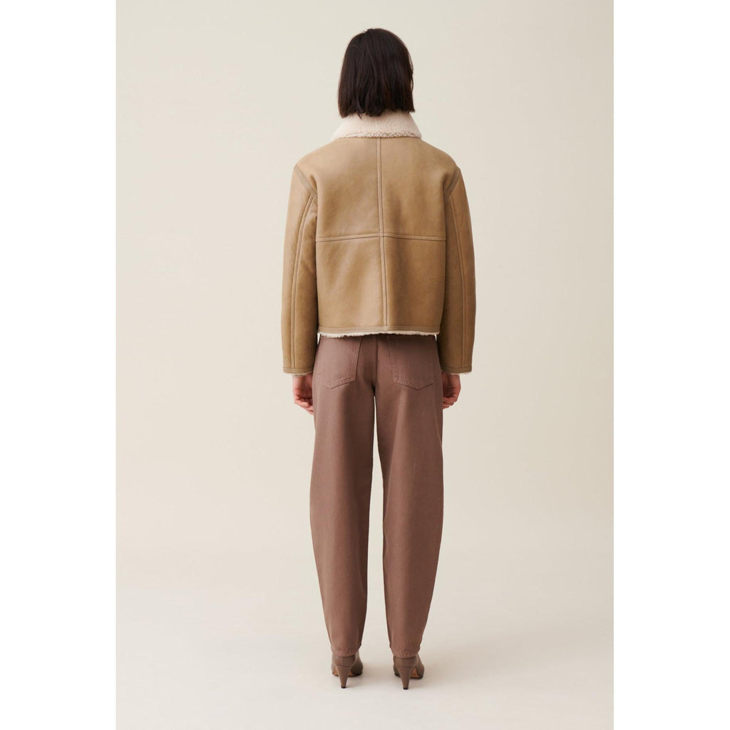 Chaqueta Corta De Piel De Oveja Beige