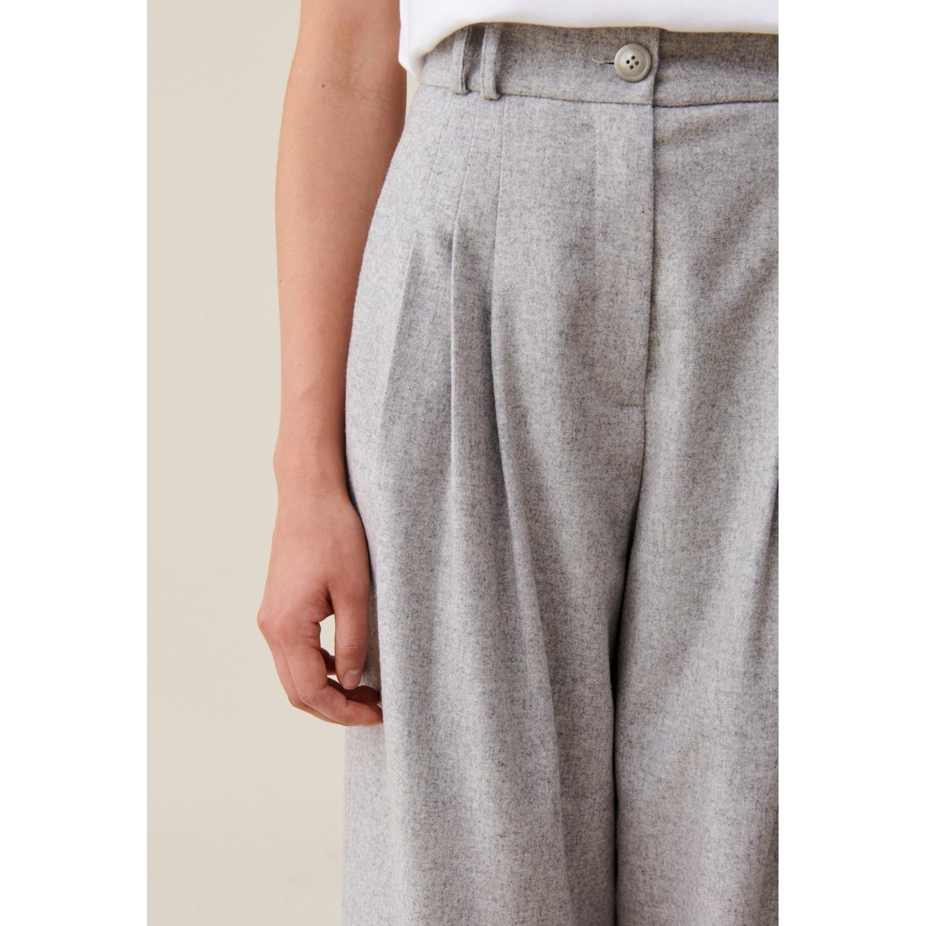 Claudie Pierlot - Pantalones anchos de punto gris claro
