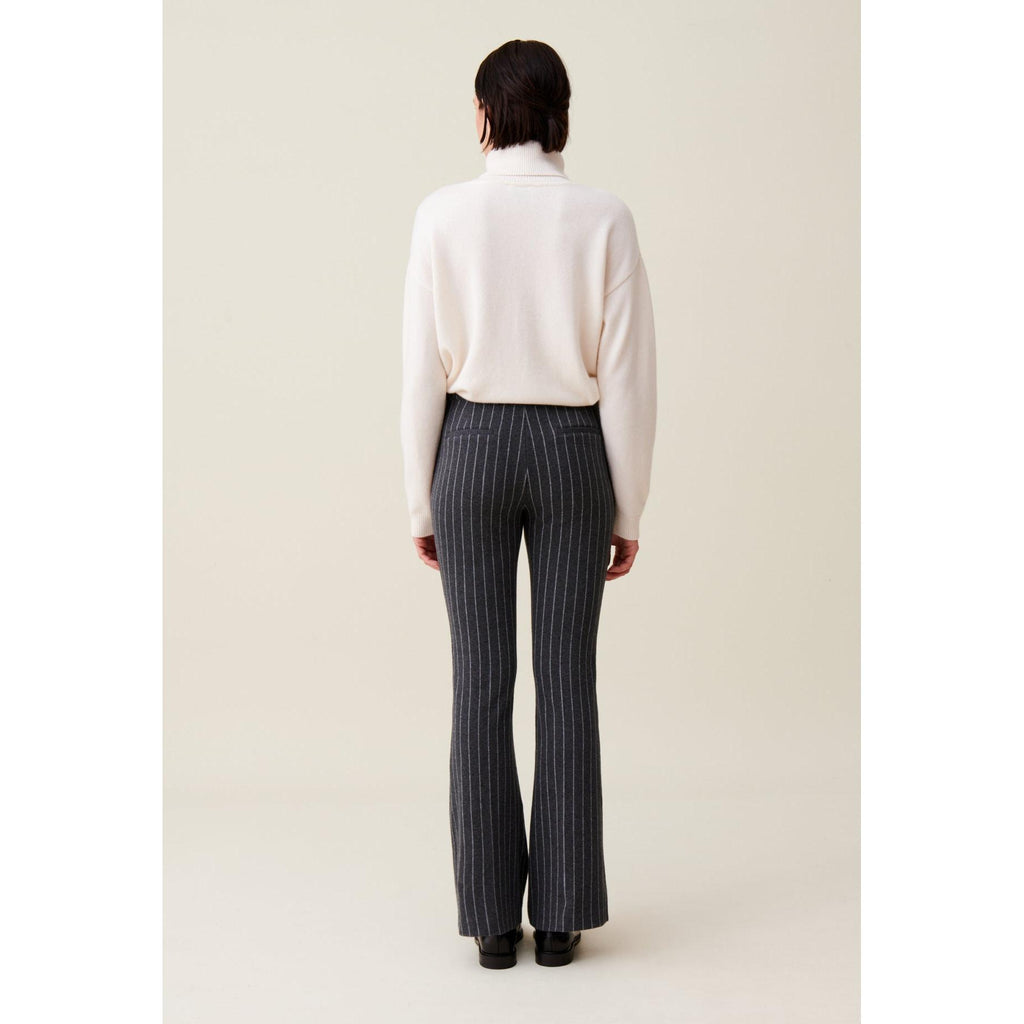 Pantalón Flare A Rayas