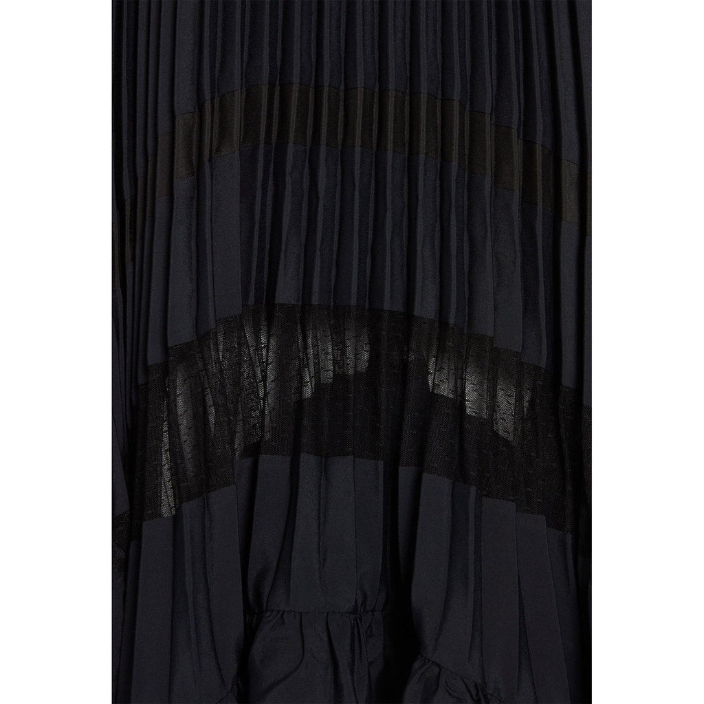 Robe Plissée À Volant