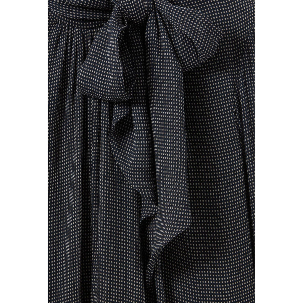 Robe Fluide Col Lavallière
