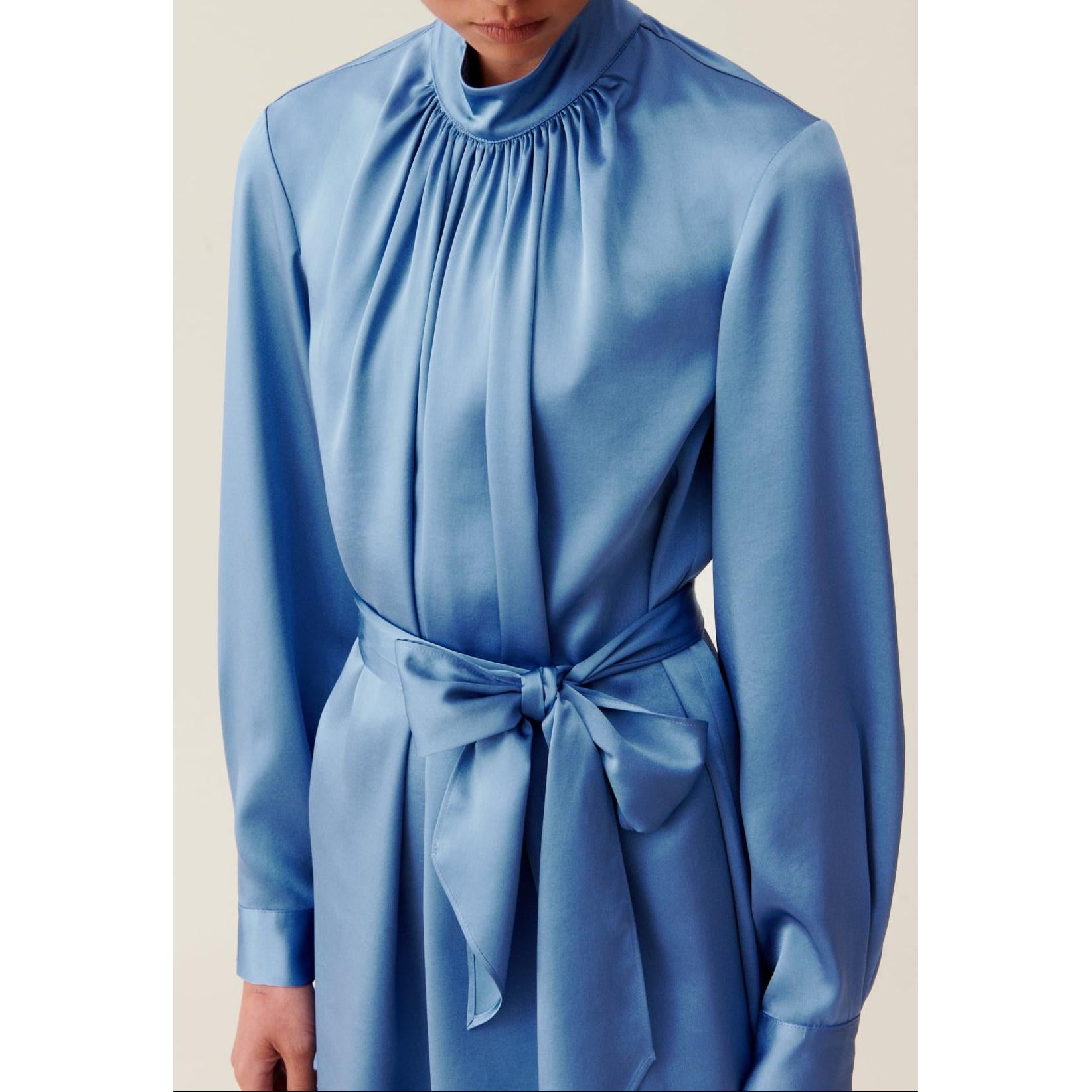 Fluid Black Lavallière Collar Dress