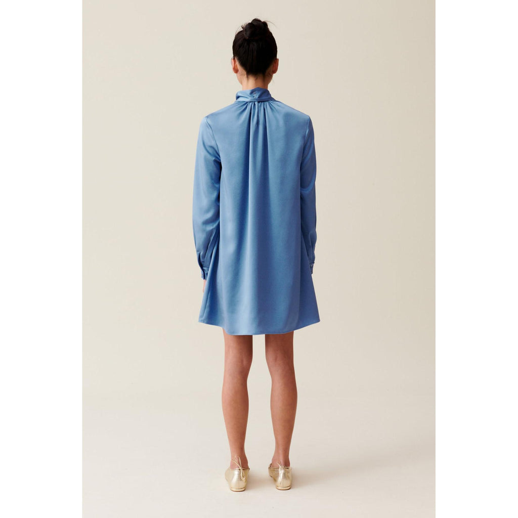 Fluid Black Lavallière Collar Dress