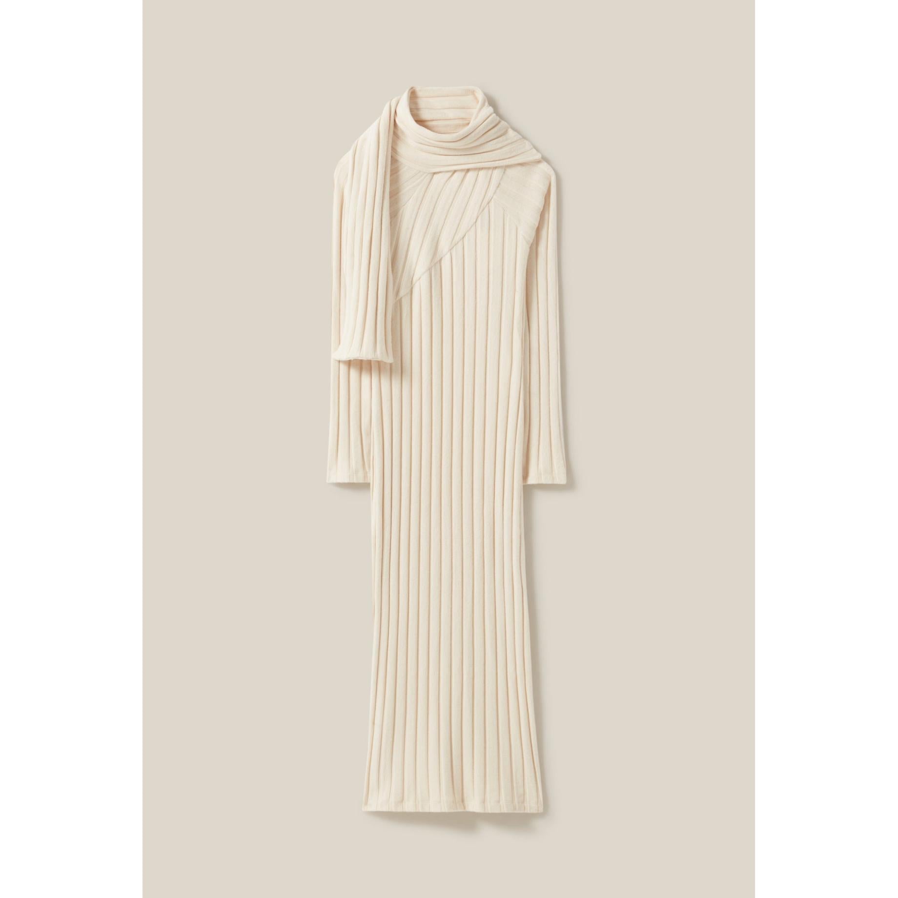 Robe Longue Maille Écharpe À Nouer