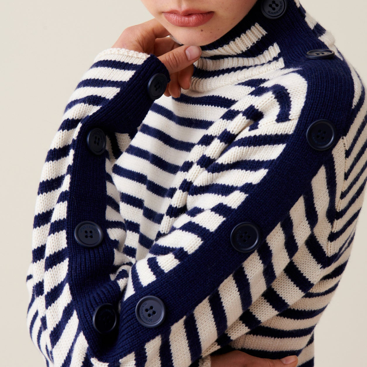 Vestido Marinero de Punto con Cuello Subido