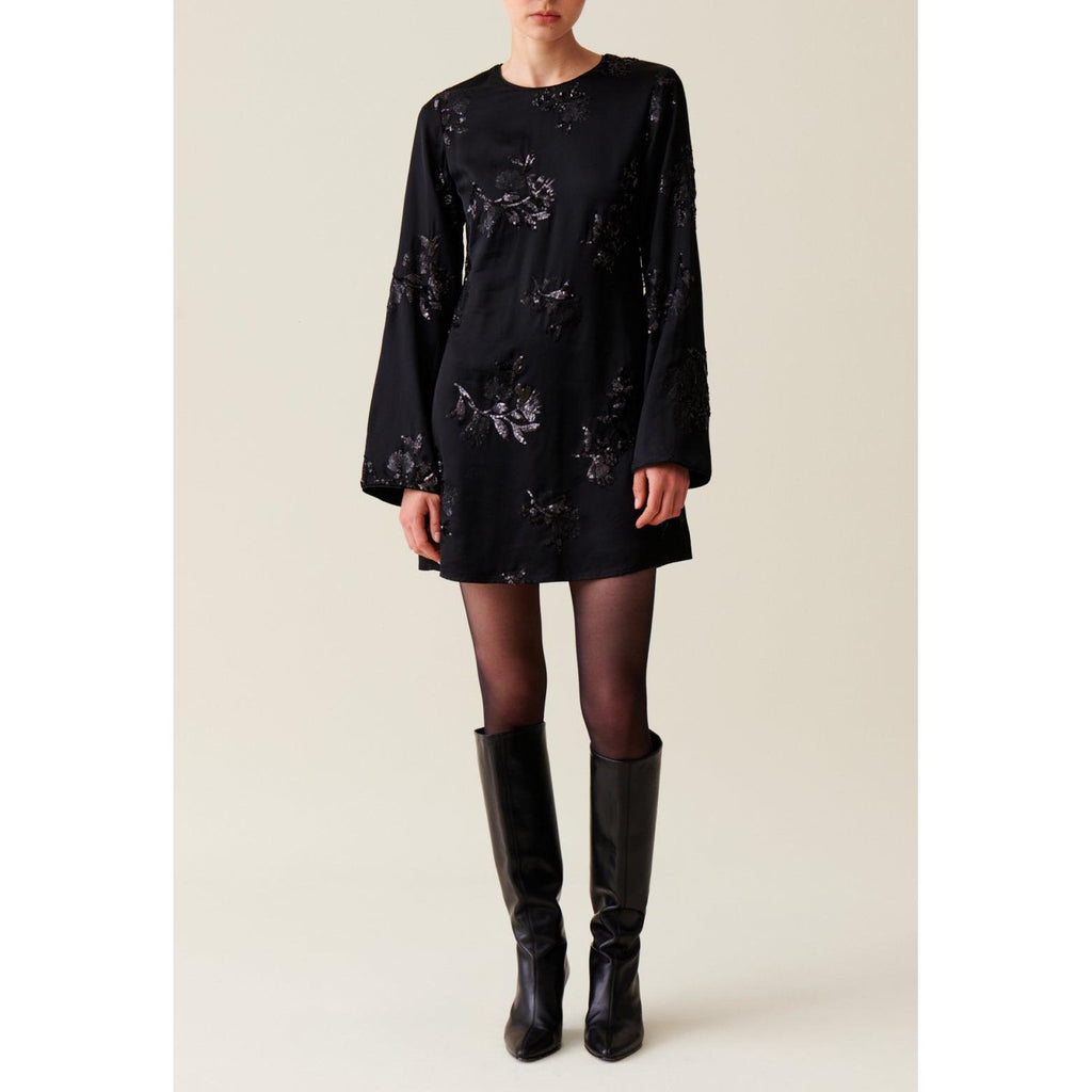 Vestido Corto Negro con Lentejuelas Bordadas