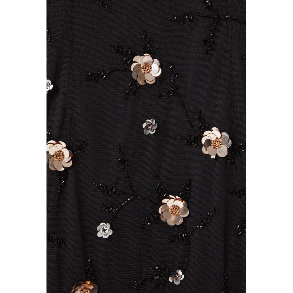 Vestido largo fluido con lentejuelas bordadas