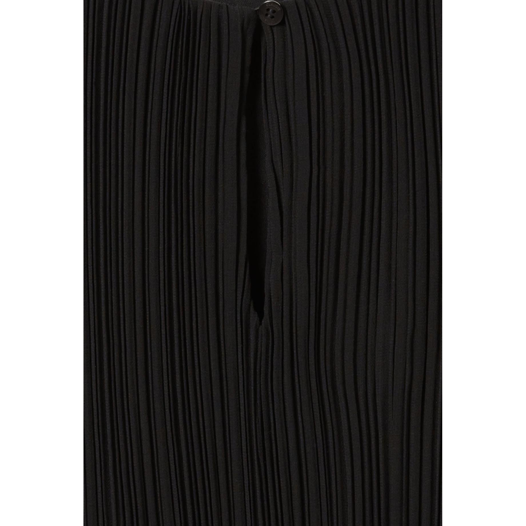 Robe Courte Plissée Manches Longues