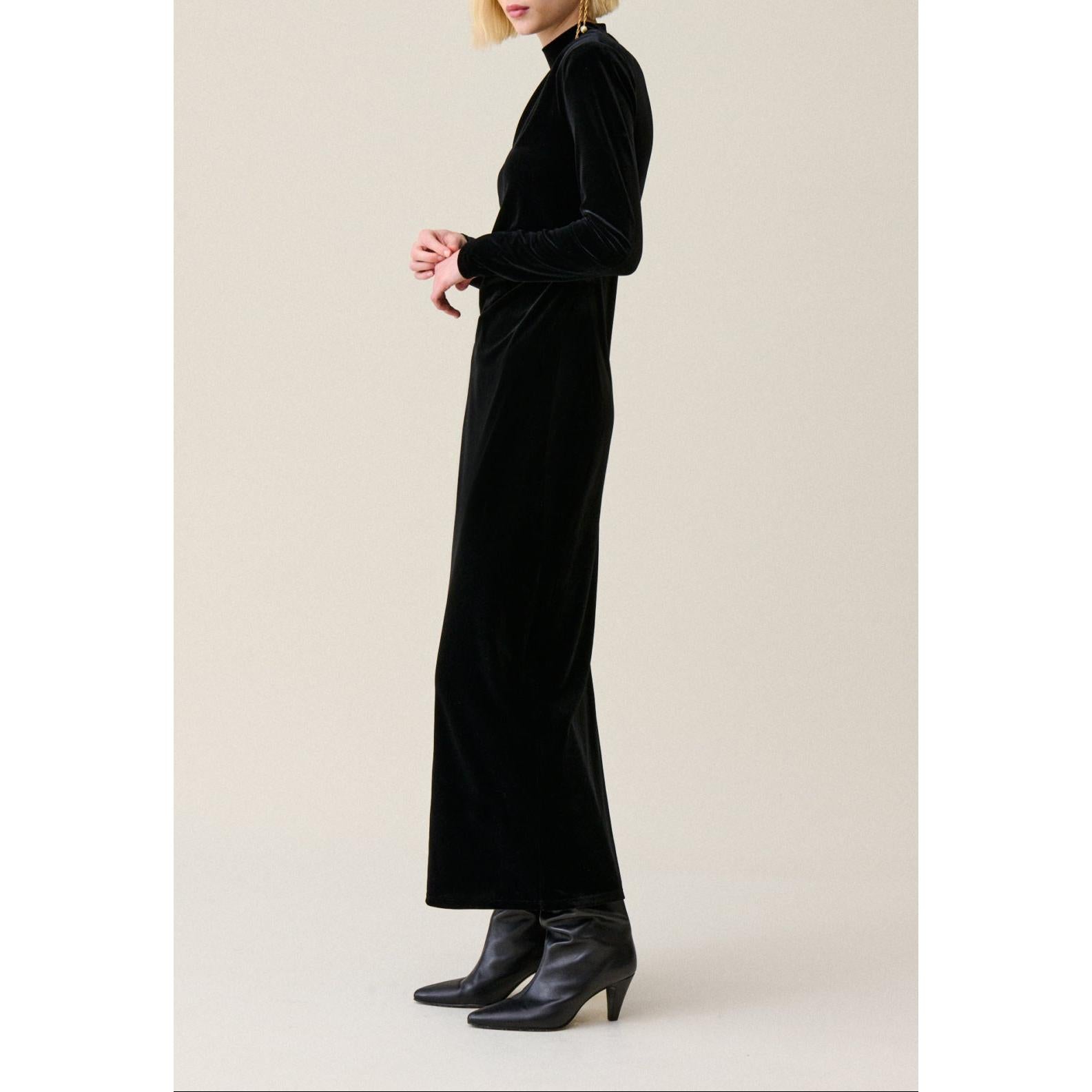 Robe Longue Cintrée Velours Noir