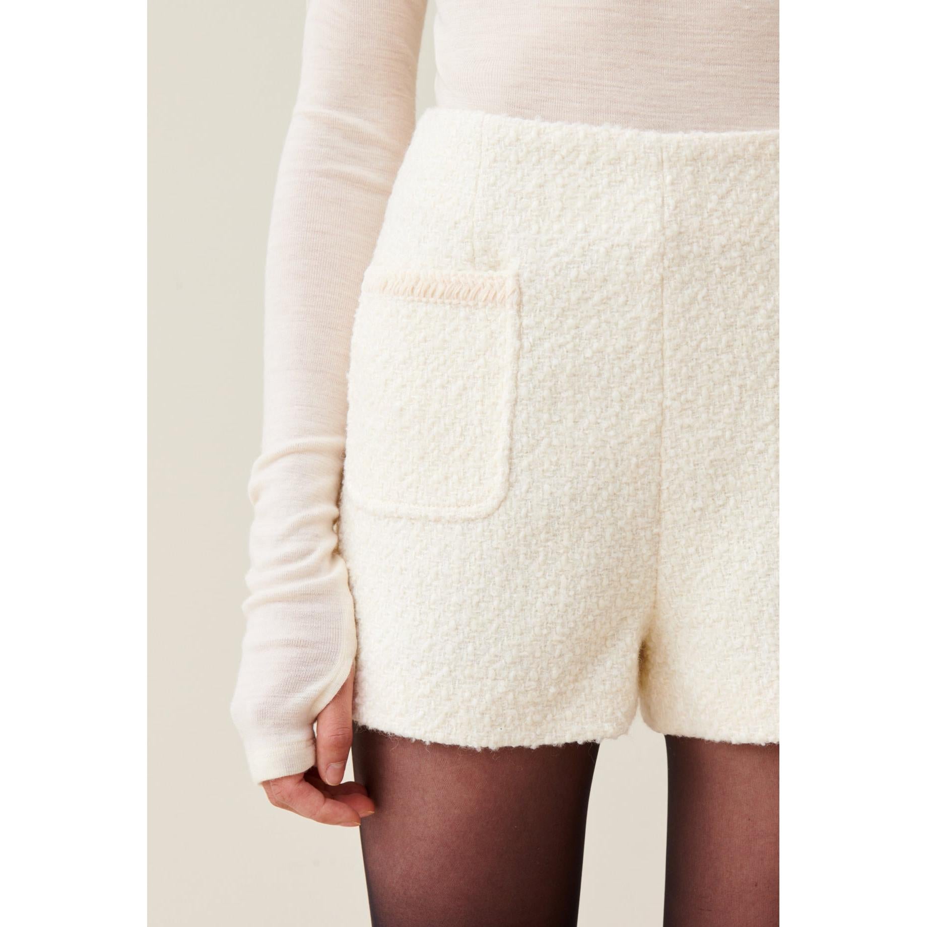 Short de tweed marfil