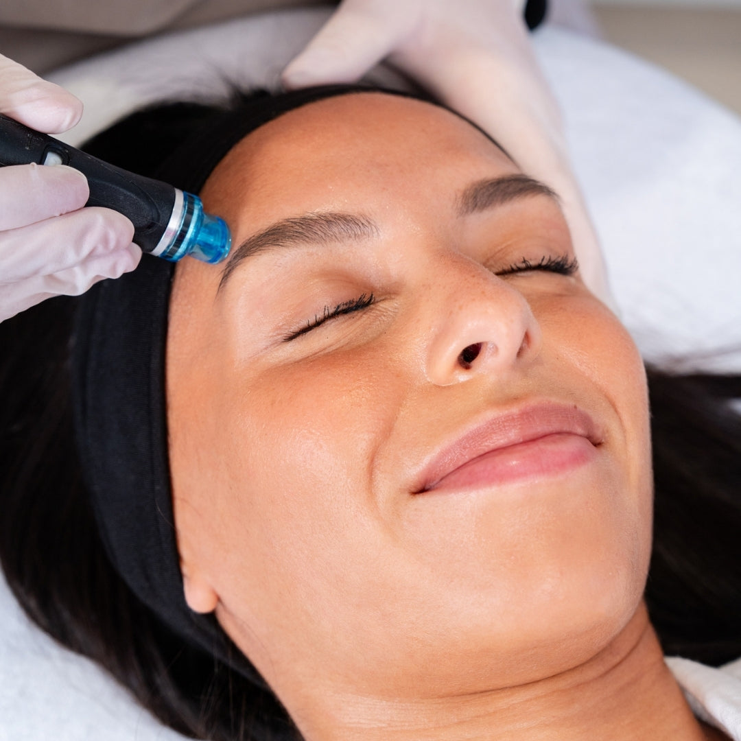 Hydrafacial® – Instant Glow Facial