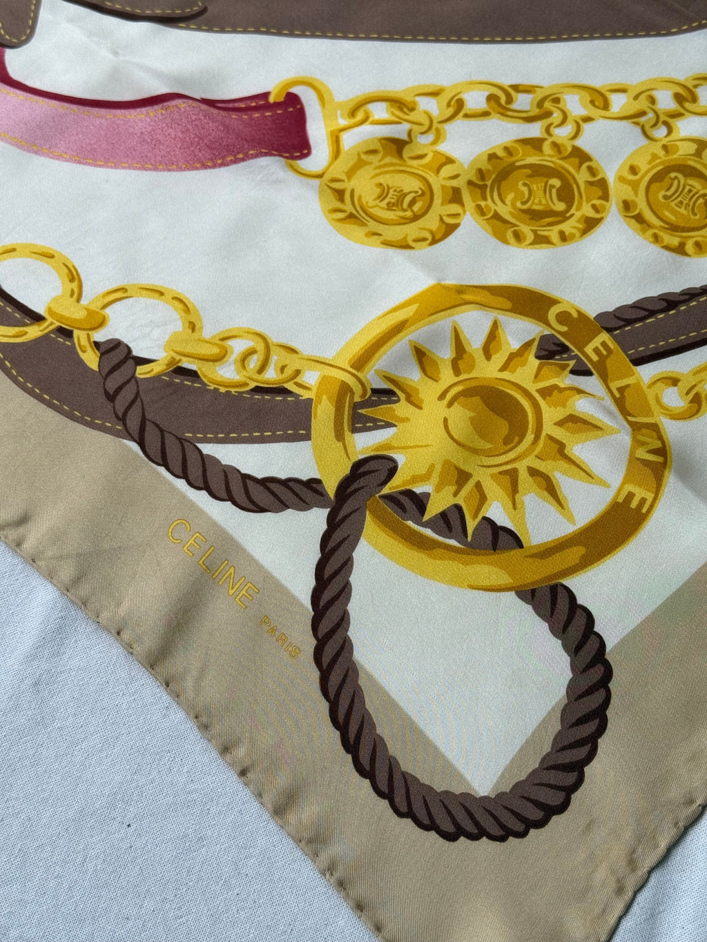 Bufanda Céline – Cadenas Y Arnés