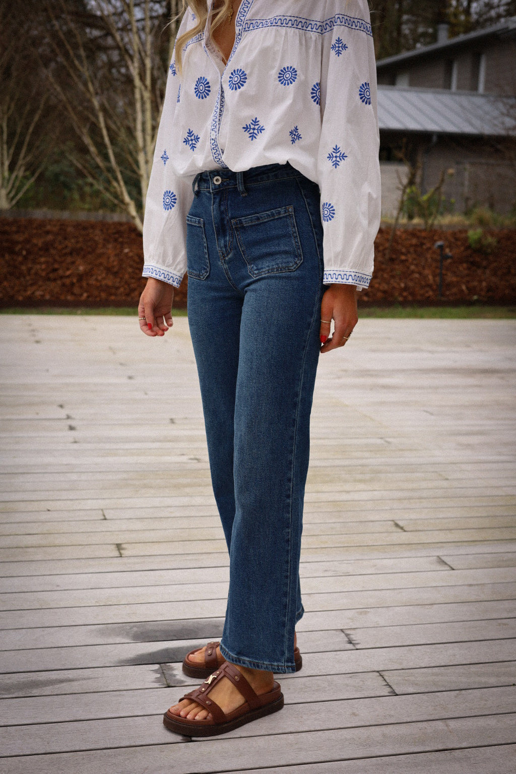 Nayma Straight-Leg Jeans - Blue
